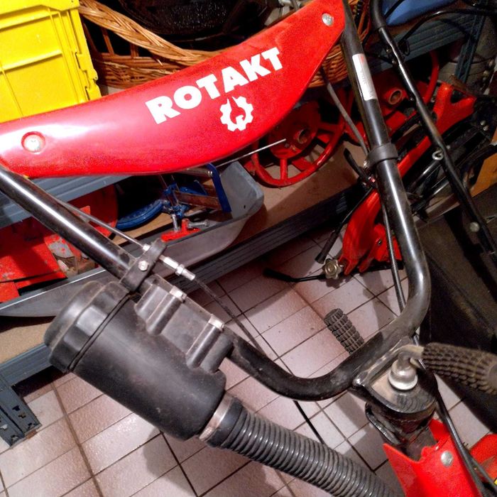 Motocultor 7,2 cp folosit foarte putin .Rotakt