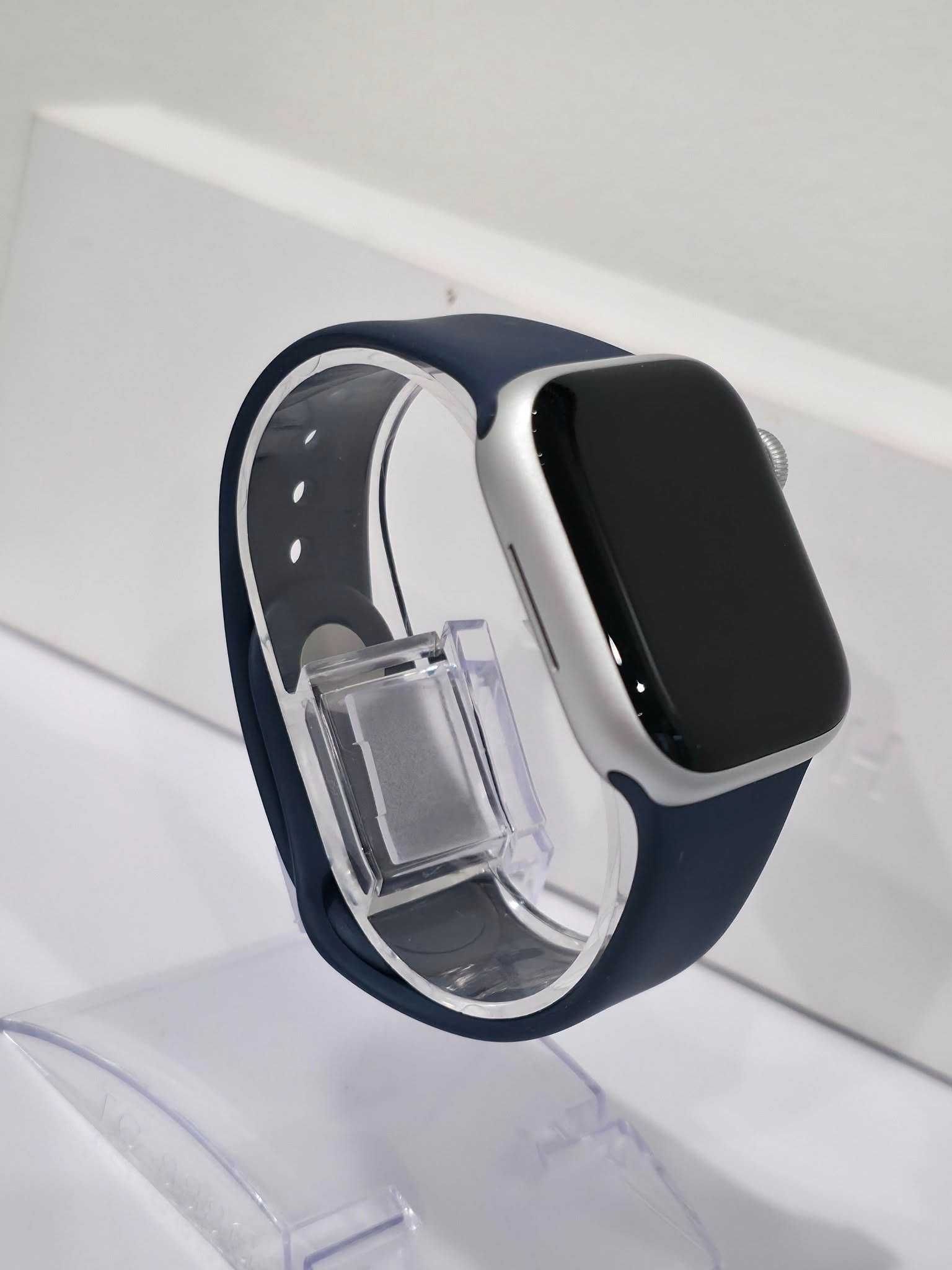 Смарт часовник Apple Watch Series 9 41mm