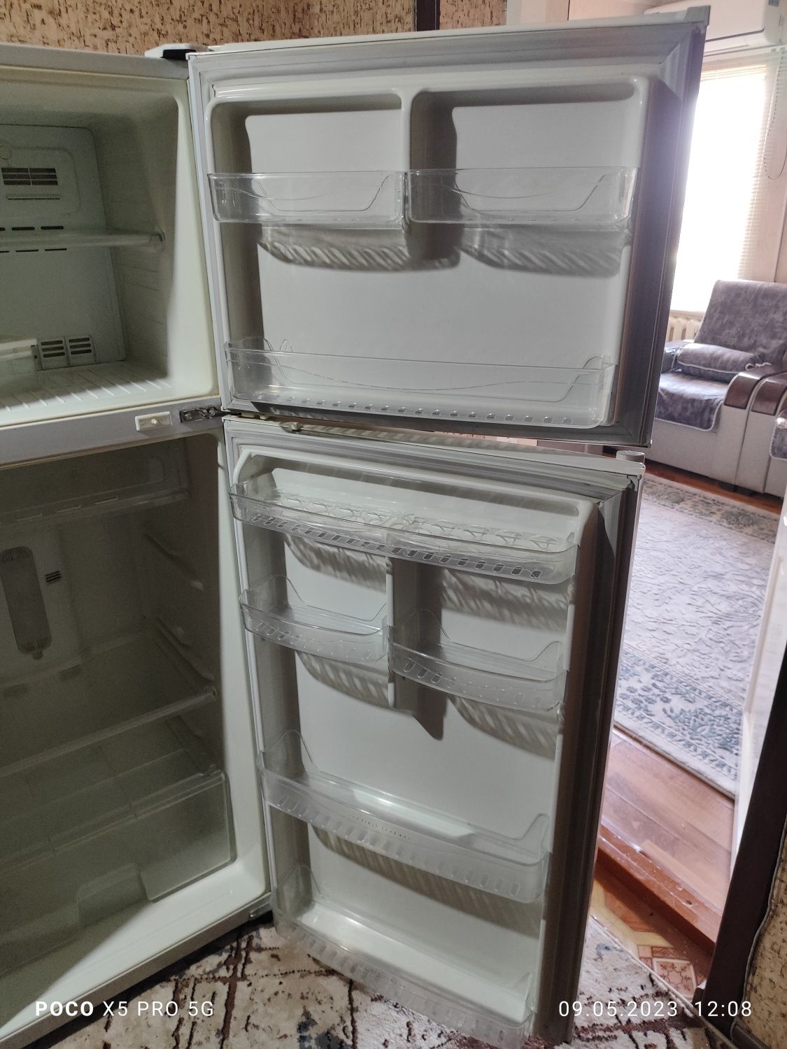 Холодильник Daewoo FR-390A no frost  172см