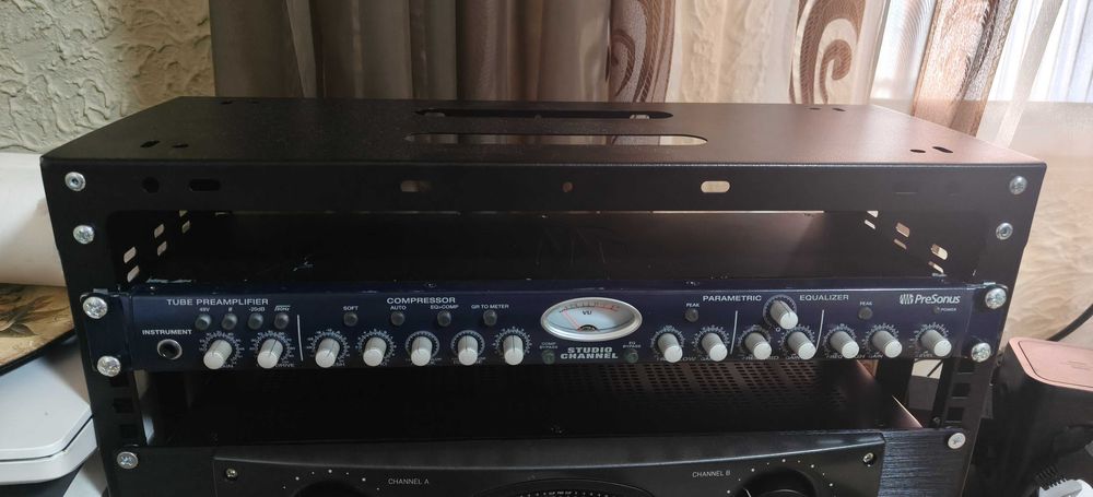 Preamplificator cu lampa PreSonus  Studio  Channel