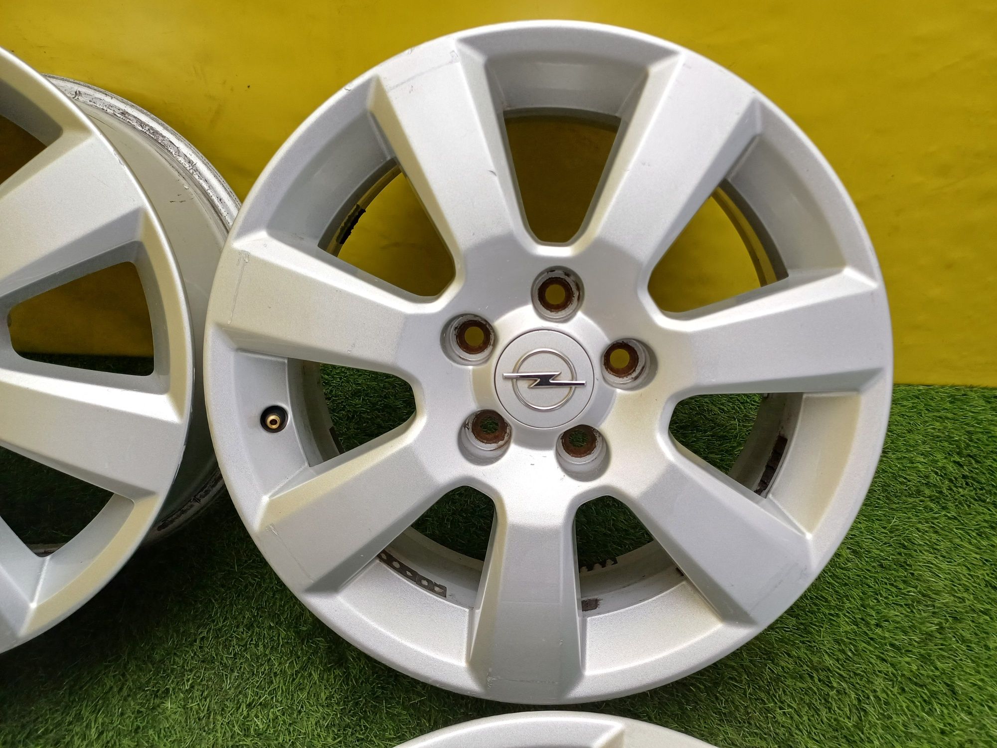 Диски R16 5×110 на Opel и другие.