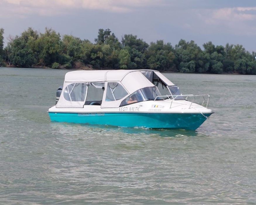 Vând CORSAR 700 TOUR + peridoc Rema (FARA MOTOR)