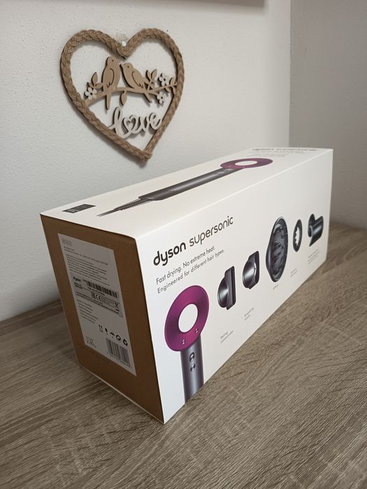 Uscator Dyson HD08