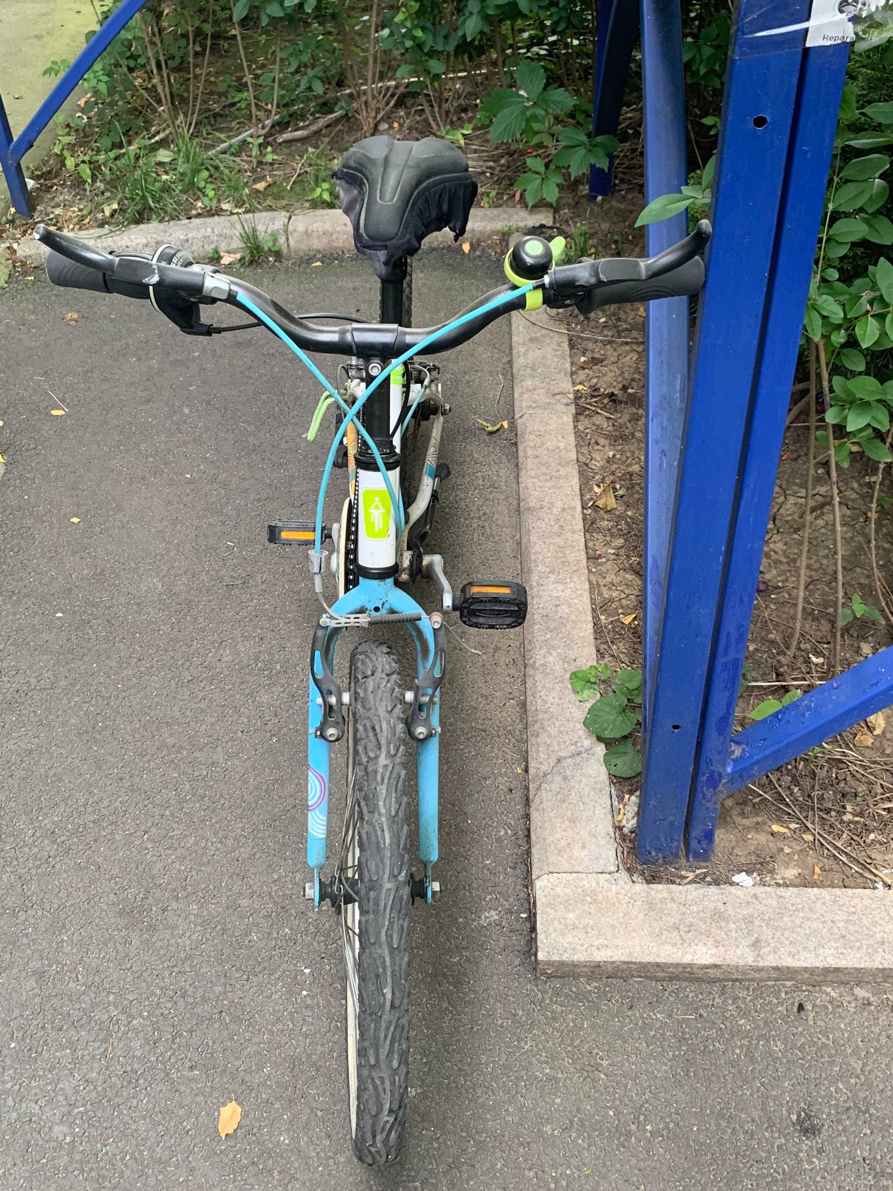 Bicicleta Btwin, de 16, merge perfect, de copii