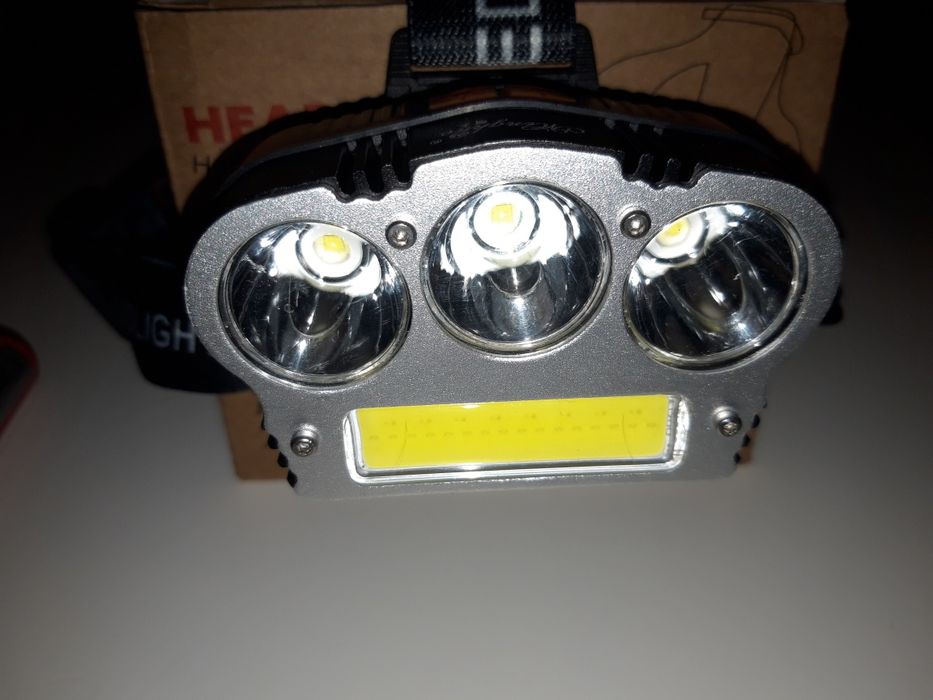 Lanterna Frontala 3LED T6 + COB LED Alb Rosu 2x18650 Slot USB