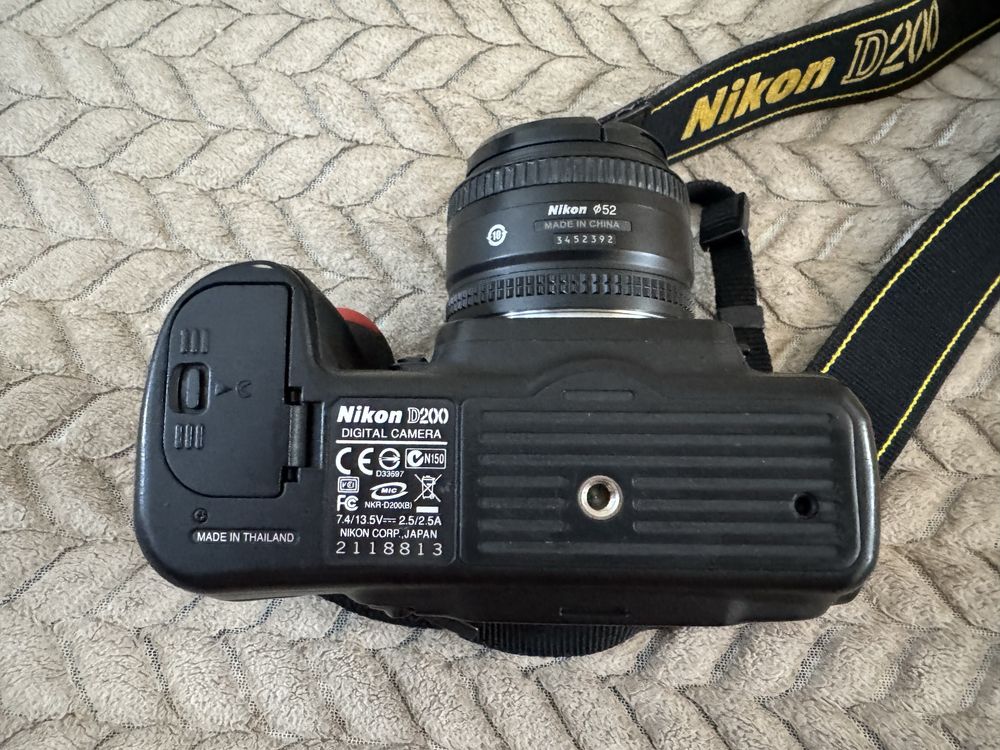 Продам Nikon D200