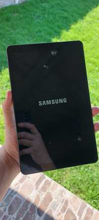 Tableta Samsung TAB A SM-T595