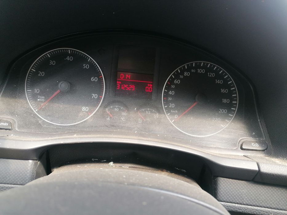 Dezmembrez golf 5  1.4MPI cod motor BCA și 1.6fsi BLF