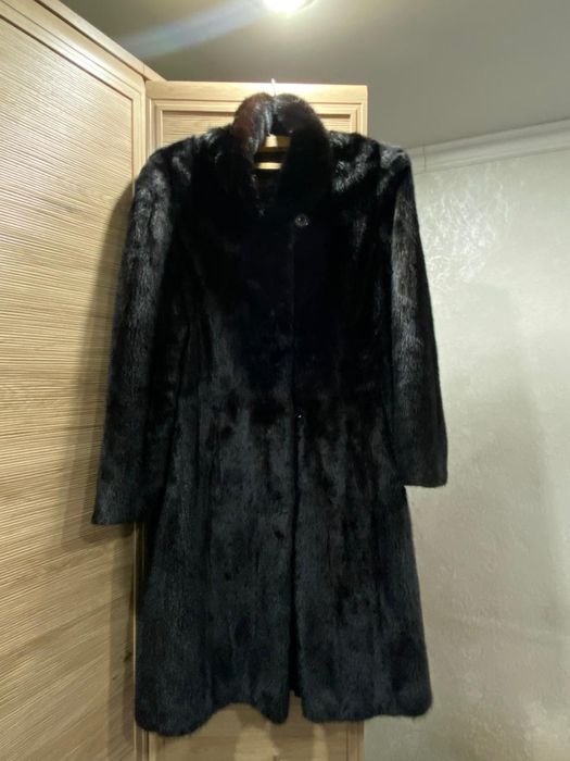Шуба норковая продам