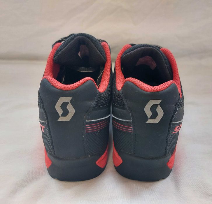 Pantofi ciclism SCOTT Metrix, marime 39 (25 cm)+placute