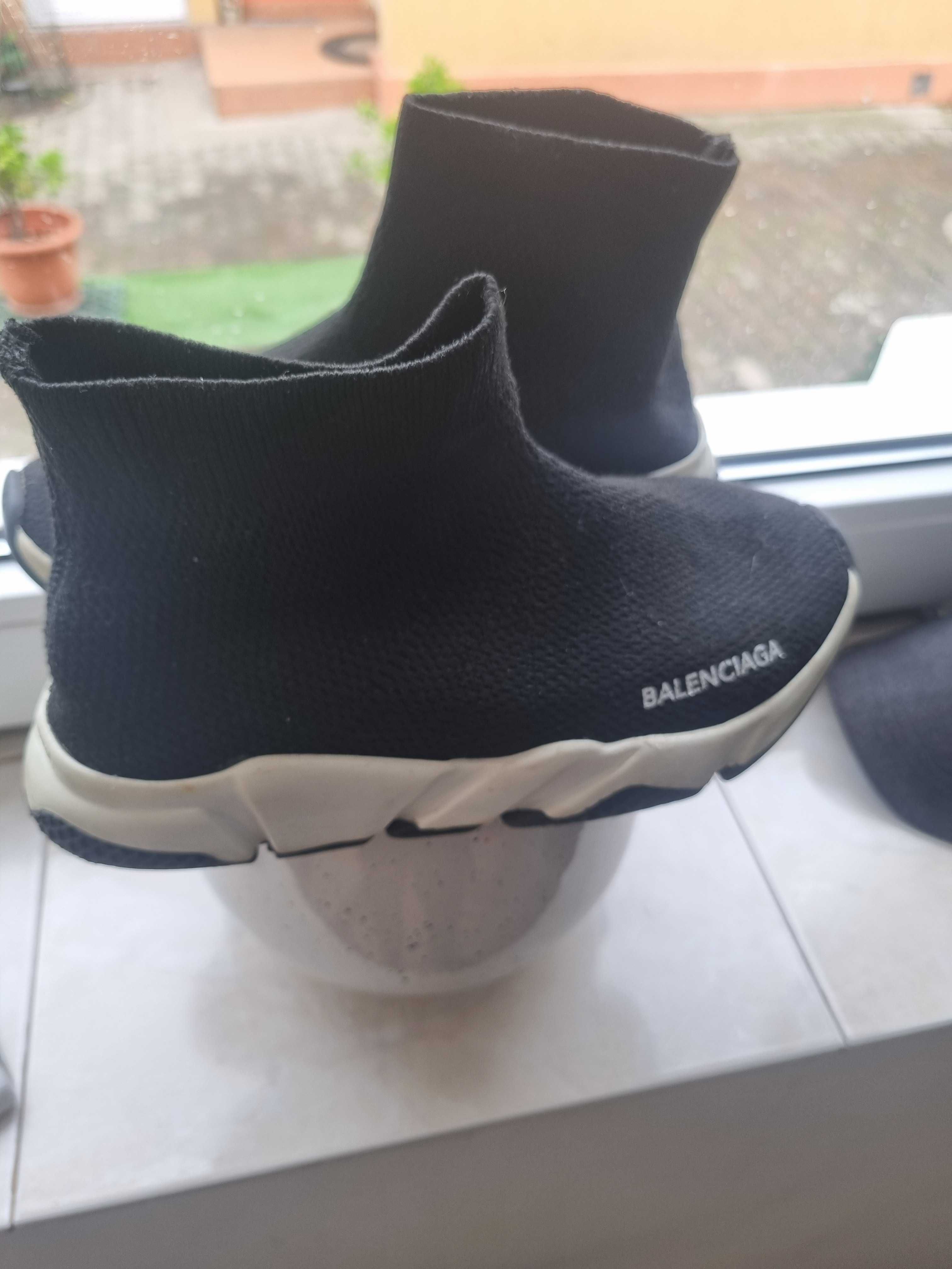 Incaltaminte Under Armour JET21 & Balenciaga SNEAKER alb si negru