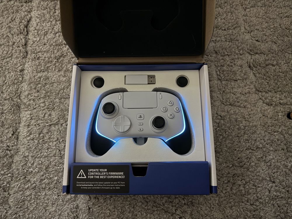Razer Wolverine v2 Pro PS5