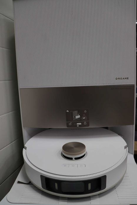 Прахосмукачка робот Dreame L20 Ultra COMPLETE RLX41CE-1, до 180 минути