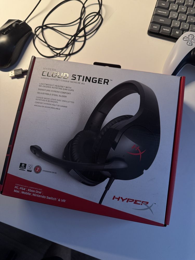 HyperX Cloud Stinger — игровые наушники с микрофоном