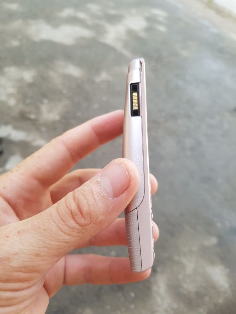 Sony ericsson j10 sotladi