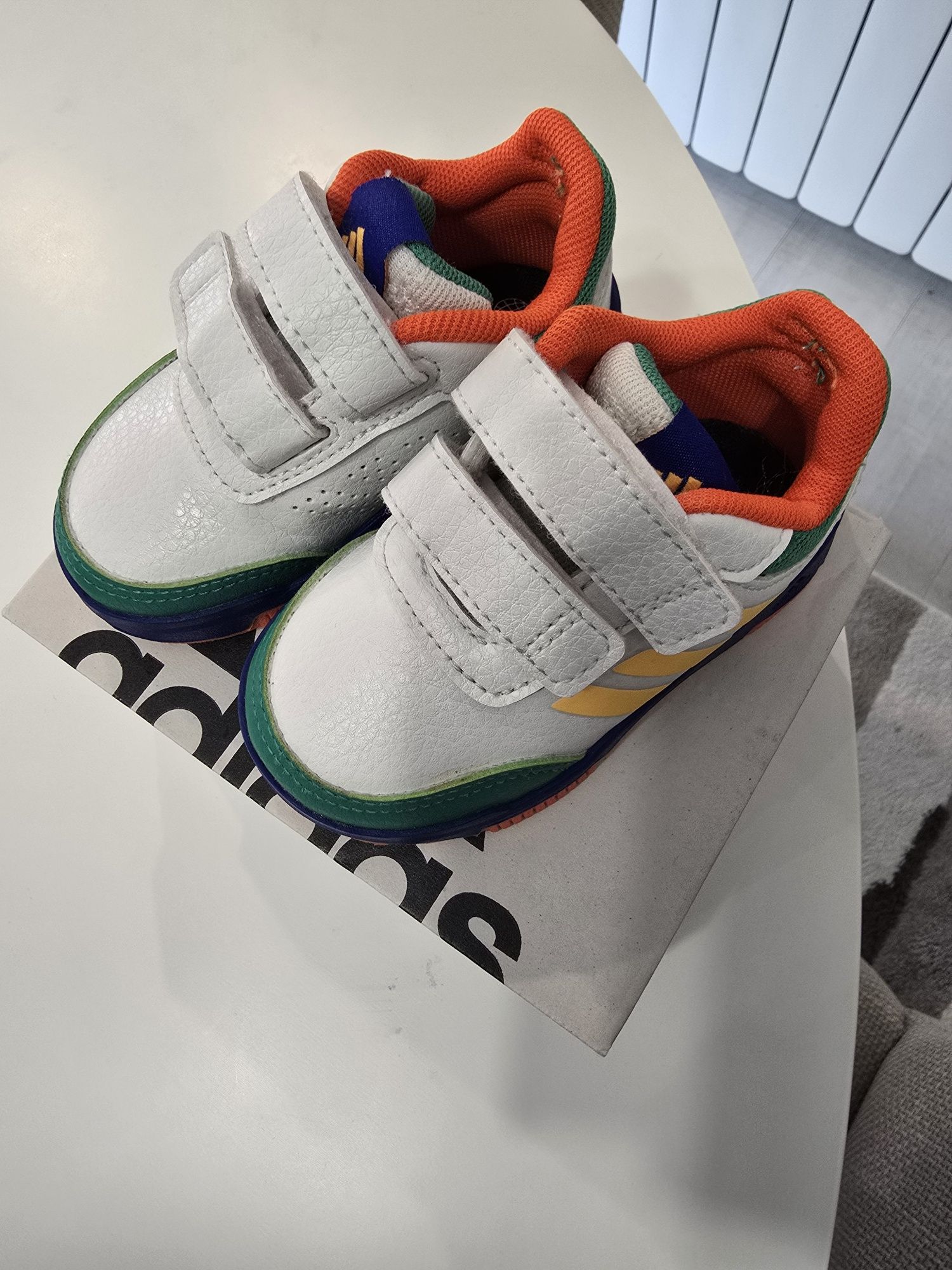 Детски оригинални маратонки Adidas