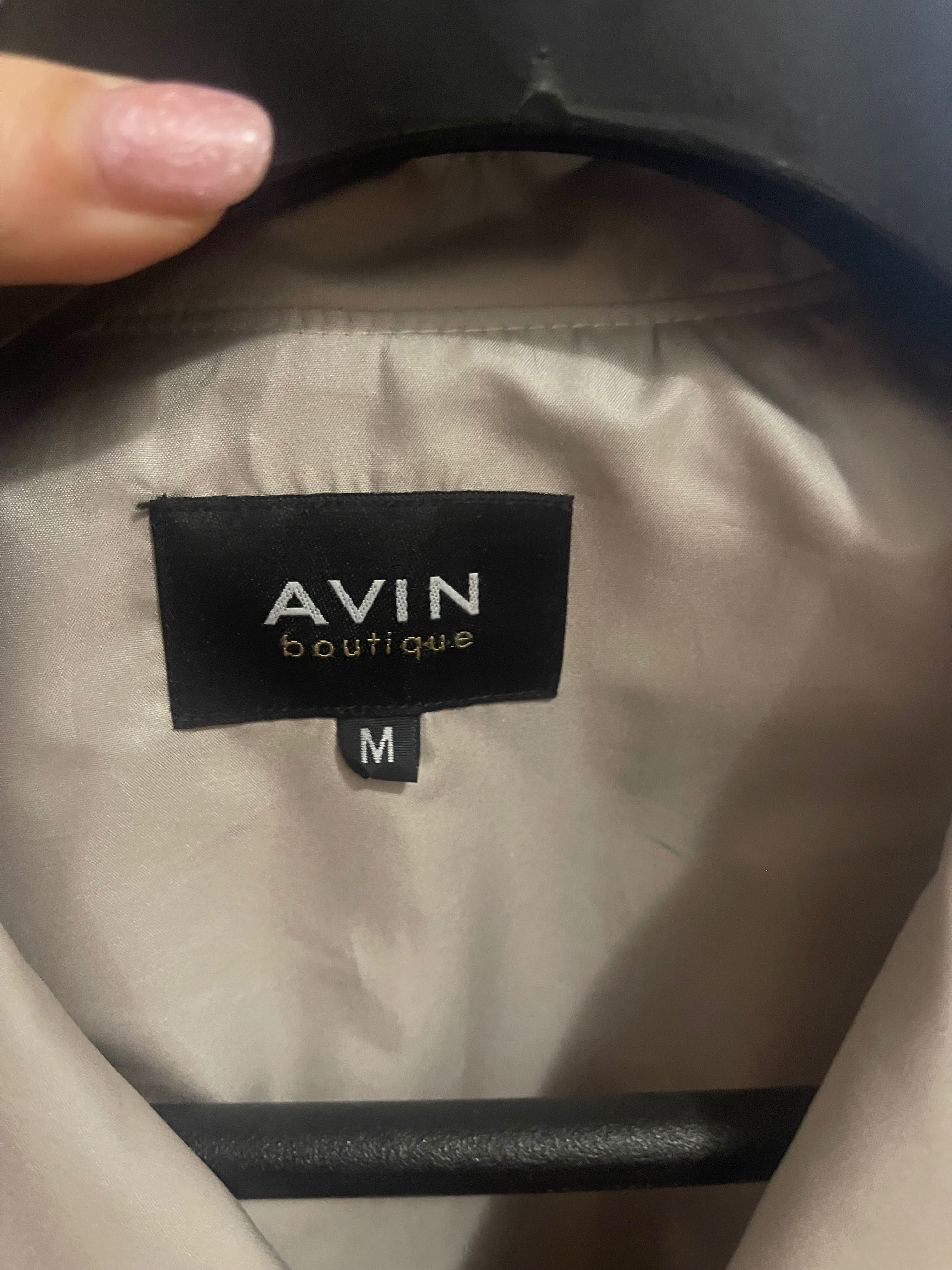 Яке Avin Gone bad
