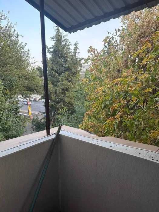 Продаётся 1-комнатная квартира в центр Цум Афрасияб 32м2