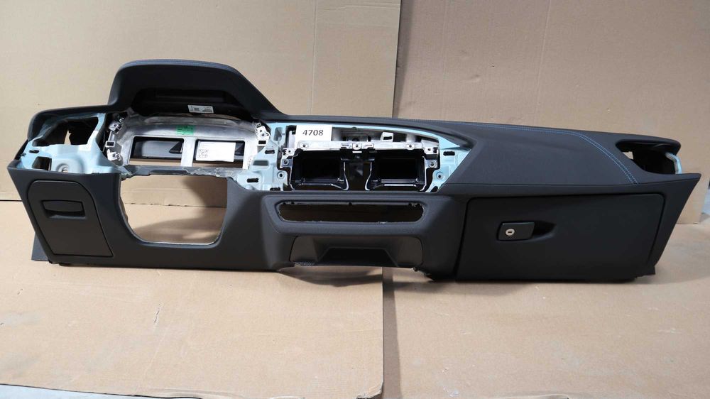 Арматурно табло БМВ Z4 Г29 BMW Z4 G29 налични 3 табла