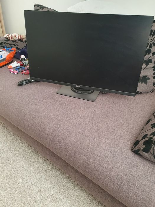 Monitor Dell 24"