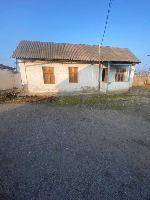 Куйи Чирчикда 20 соток ер майдони сотиляпти.