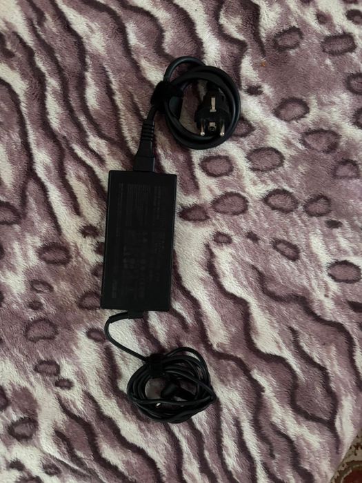 Vand laptop de gaming+mouse+casti