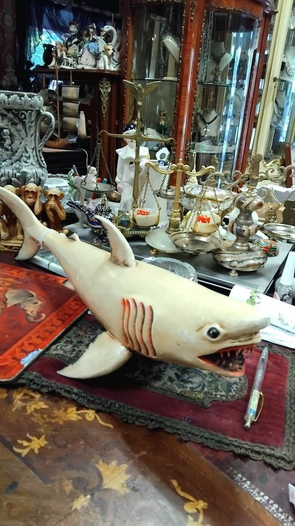 Невероятна фигура на акула!