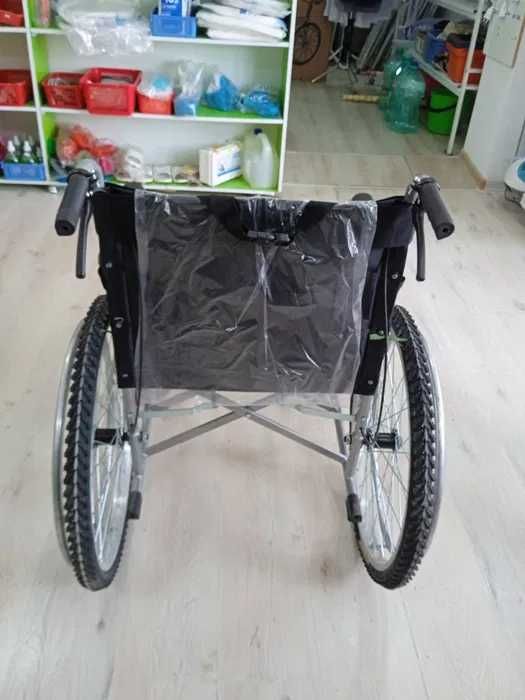 Продается инвалидная коляска.