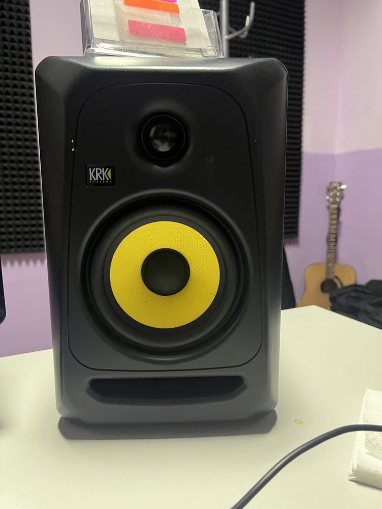 KRK systems classic 5