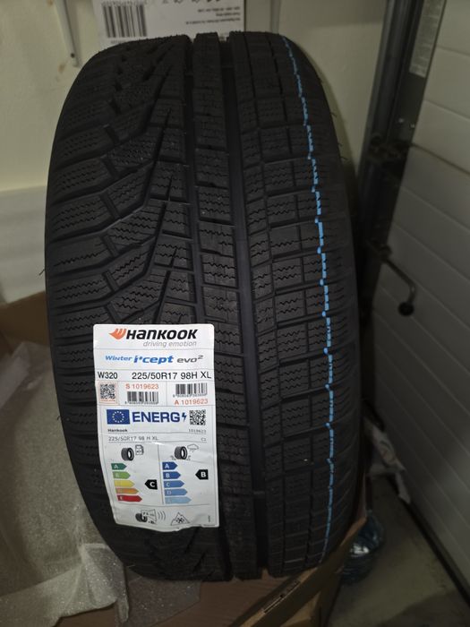 Jante si anvelope de iarna noi BMW