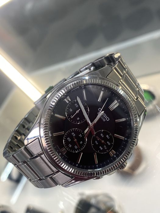 Мужские наручные часы CASIO