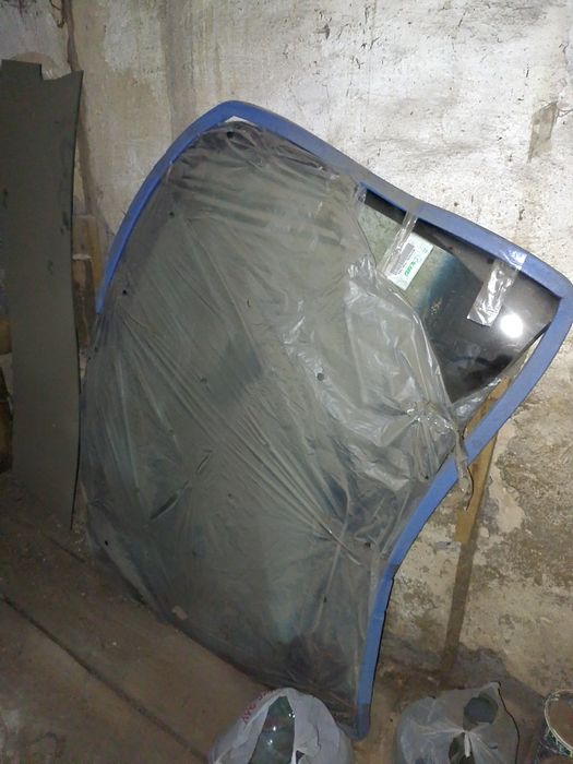 Лобовое стекло Вольво ХС 90