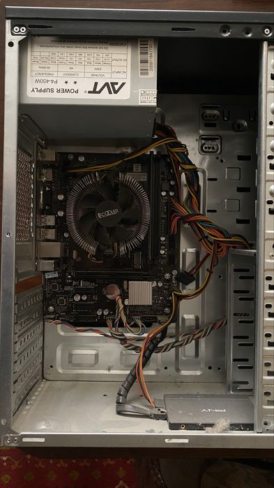 СРОЧНО ПРОДАМ Компьютер Intel(R) Core(TM) i3-10100 CPU 3.60GHz