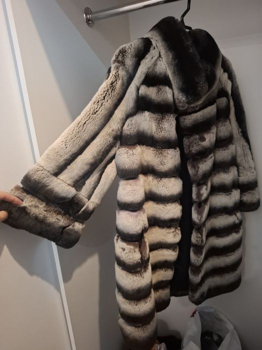 Продам шубу шиншилла натуральный мех