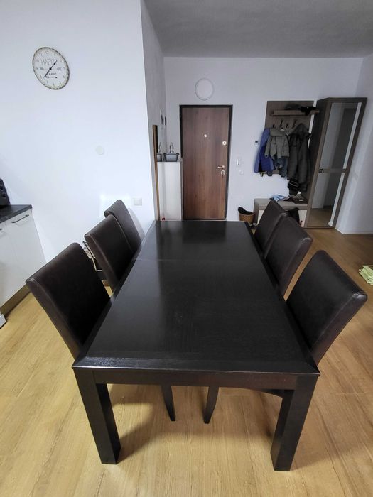 Masa de living extensibila cu 6 scaune