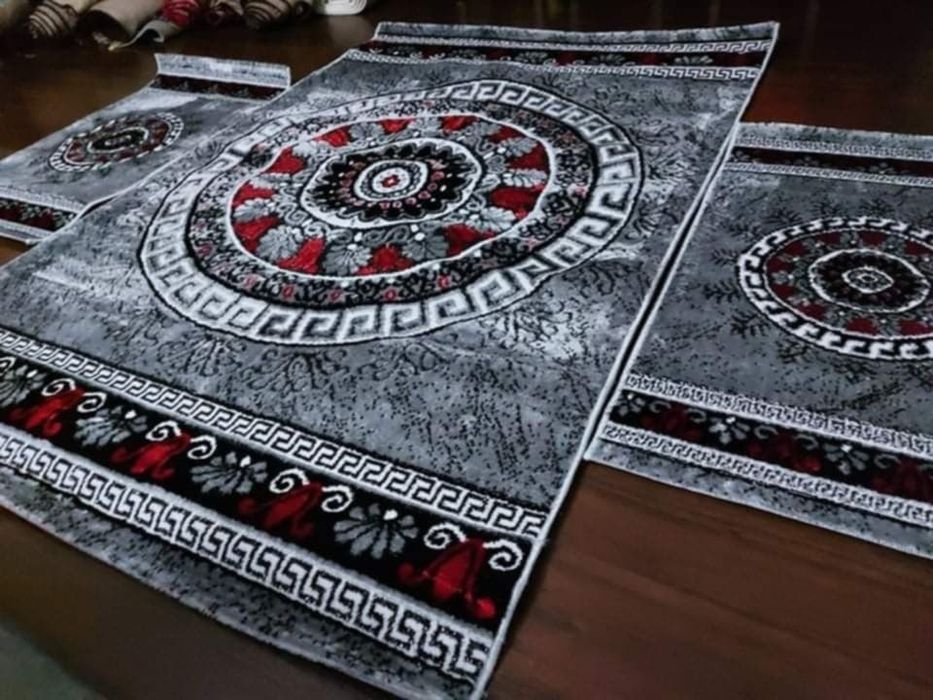 Covoare și traverse