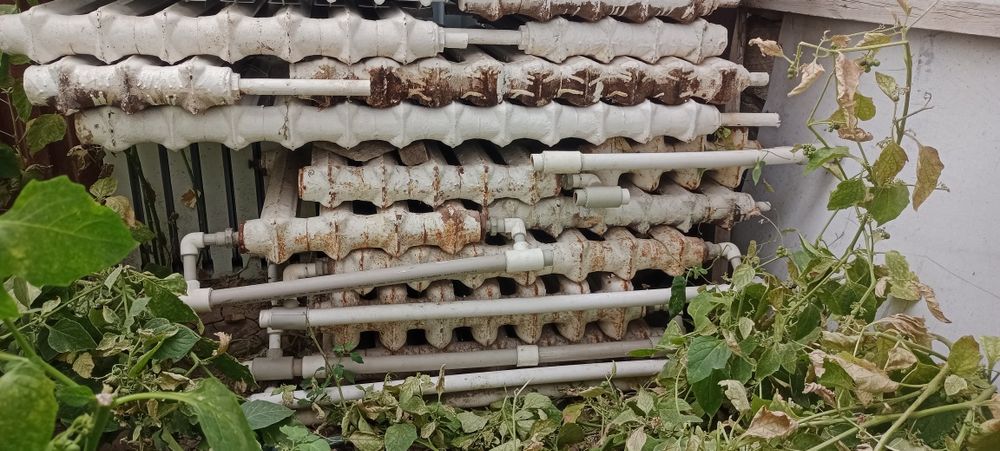 Продам чугунные радиаторы отопления б/у