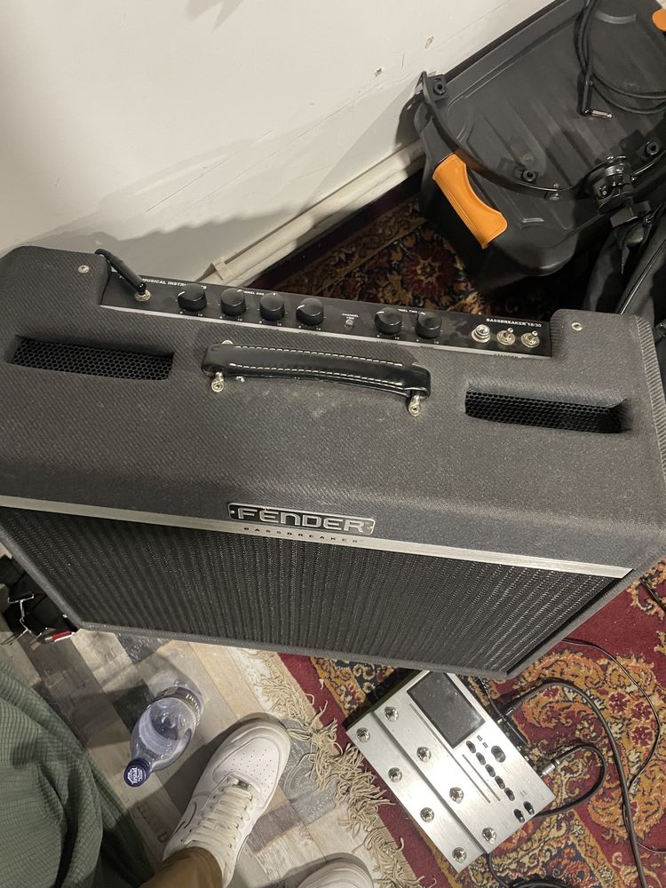 Fender bassbreaker 18/30 2x12 amplificator combo