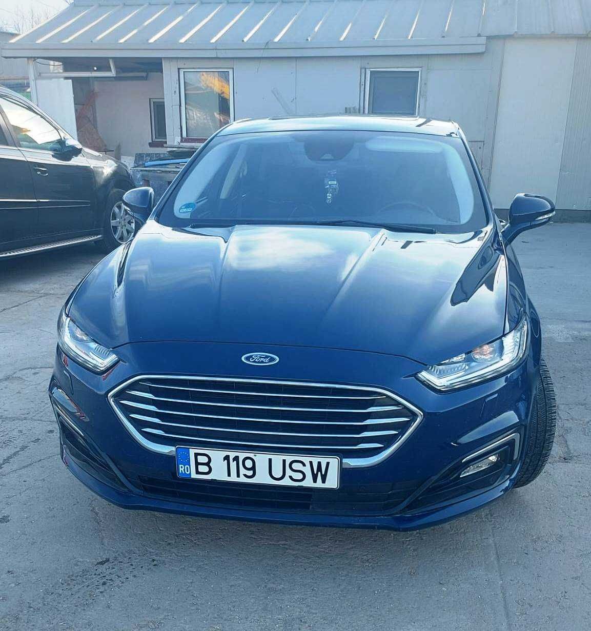 Vand FORD MONDEO Hibrid 2019 54.000 KM