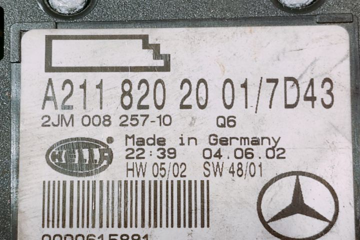 Plafoniera  Hella A2118202001 Mercedes-Benz E-Class W211