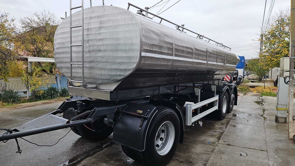 Remorca cisterna agricola