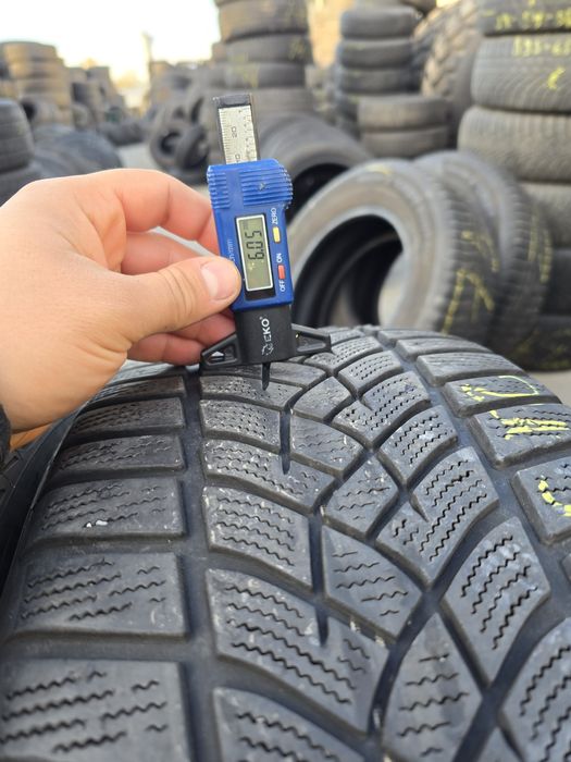 Anvelope de iarna 215-50r17 Goodyear