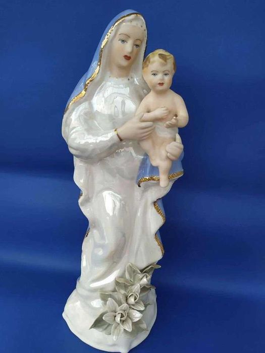 Bibelouri portelan din perioada comunista