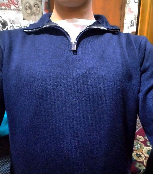 Полузамок продаем