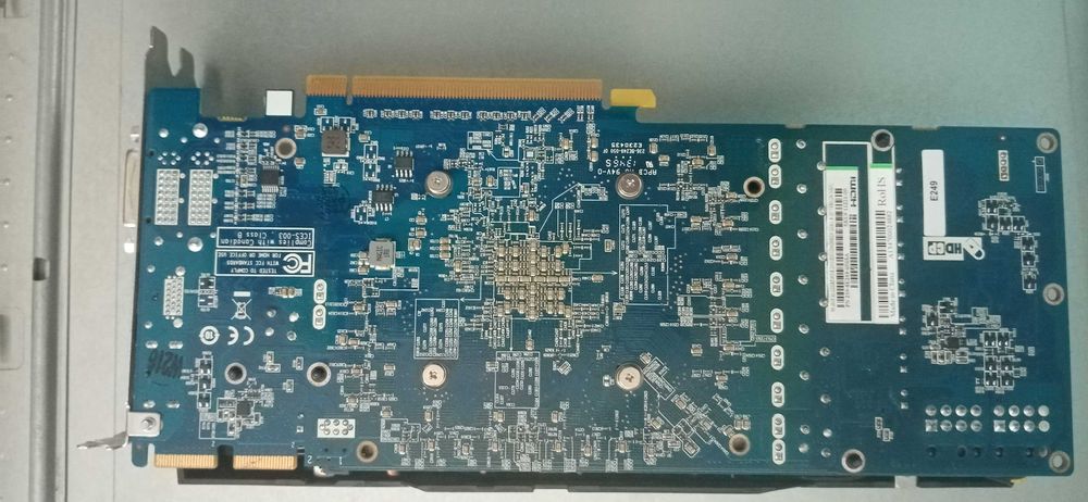 Продавам видео карта R9,,