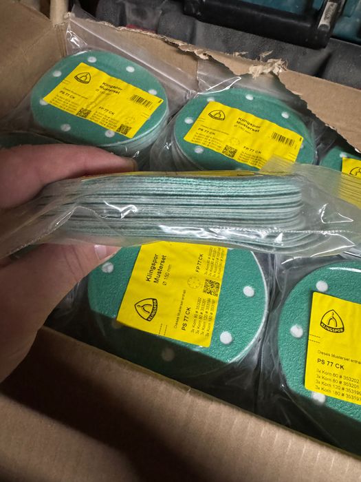 Шкурки за орбитален шлайф с 9 отвора 150 мм