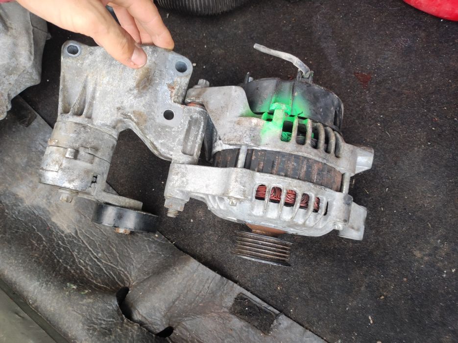 Генератор на опел астра 1.6 матор