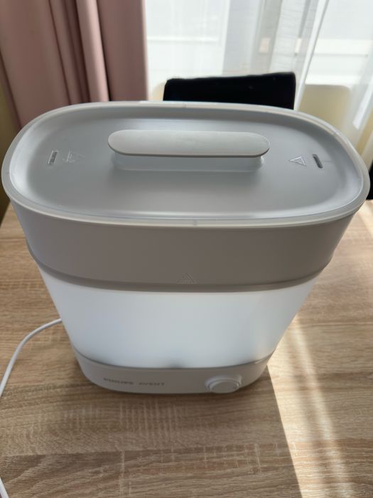 Стерилизатор Philips Avent неразличим от нов