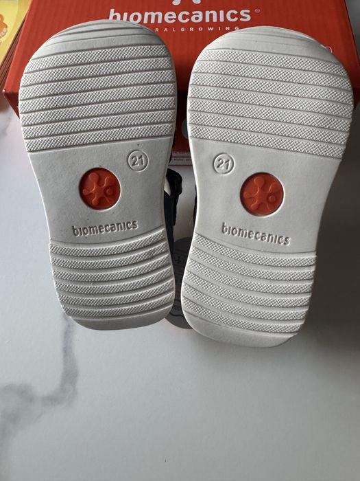 Biomecanics sandale marimea 21