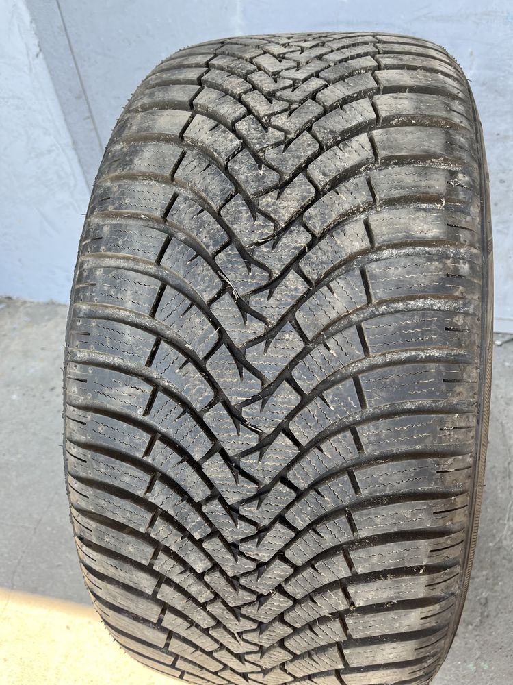 1 бр. зимна гума 295/40/20 Falken SUV DOT 3218